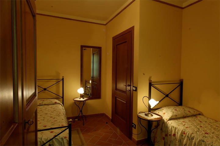 Agriturismo Montemari Villa Palaia Phòng bức ảnh